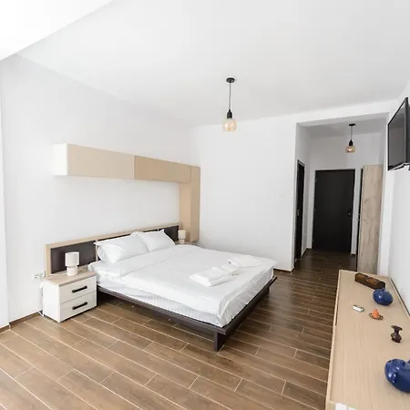Lily Guest house