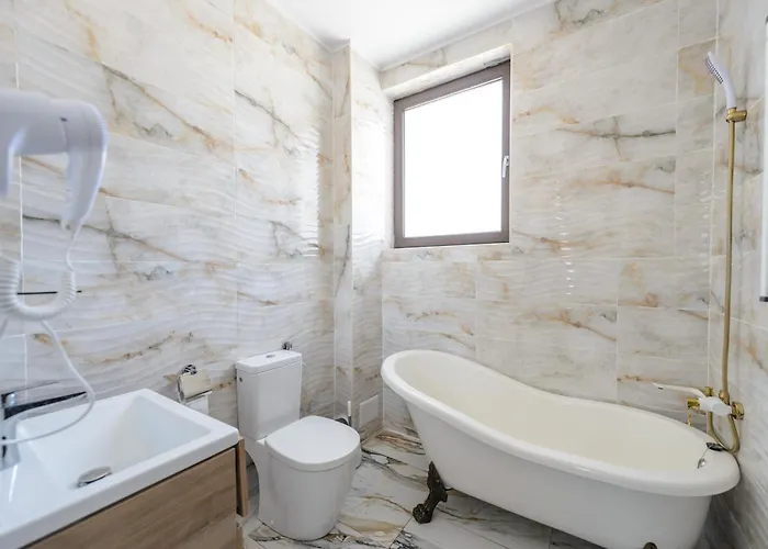 Guest house Lily Navodari