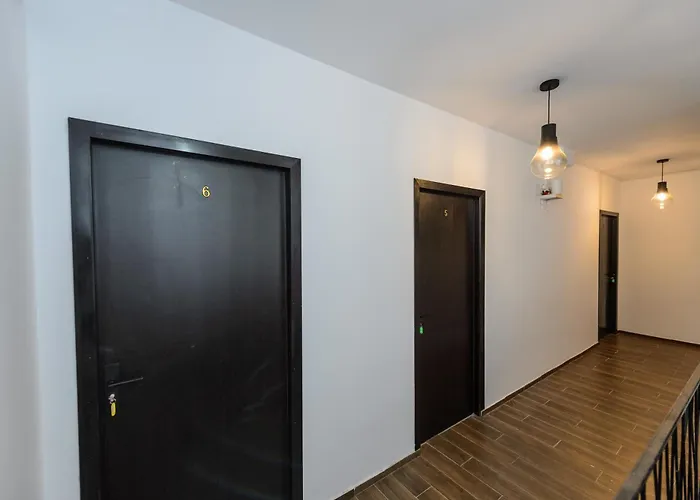 Guest house Lily Navodari